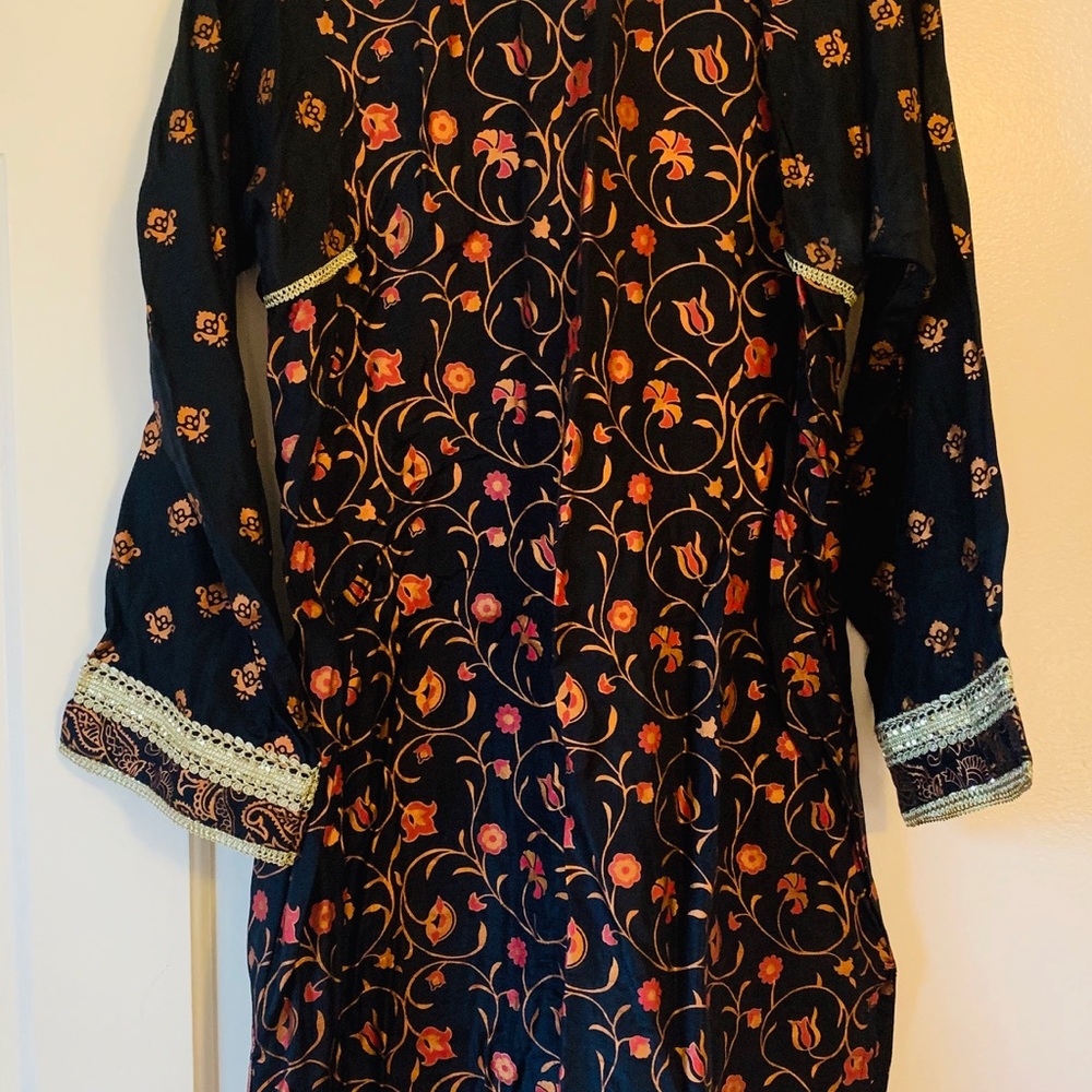 Dark navy black shirt colorful embroidery (formal)